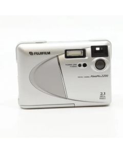 USED Fujifilm Finepix 2200 2.1 MP Digital Camera